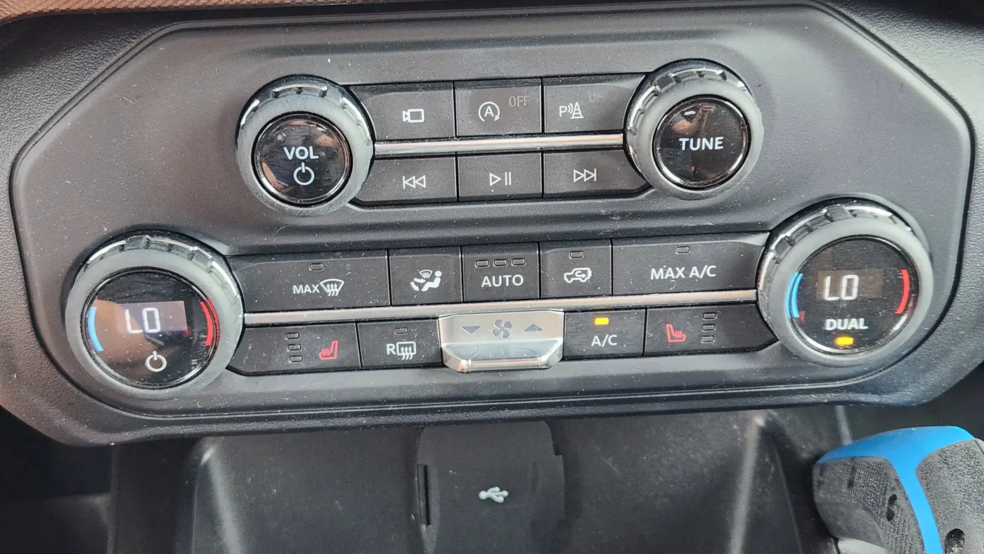 2021 Ford Bronco Base