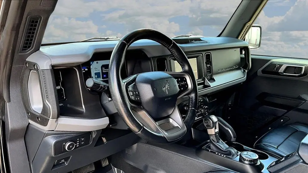 2021 Ford Bronco Base