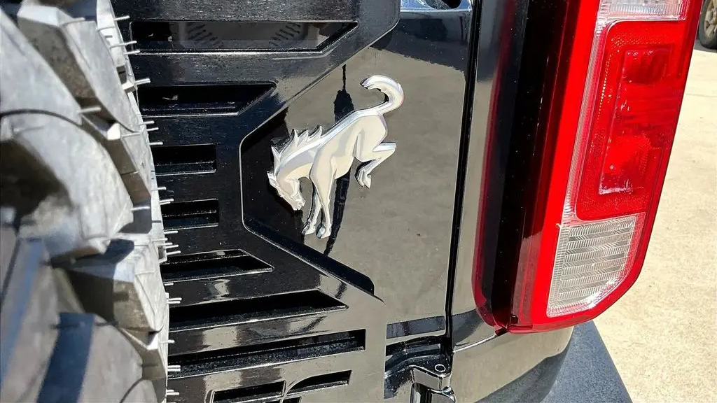 2021 Ford Bronco Base