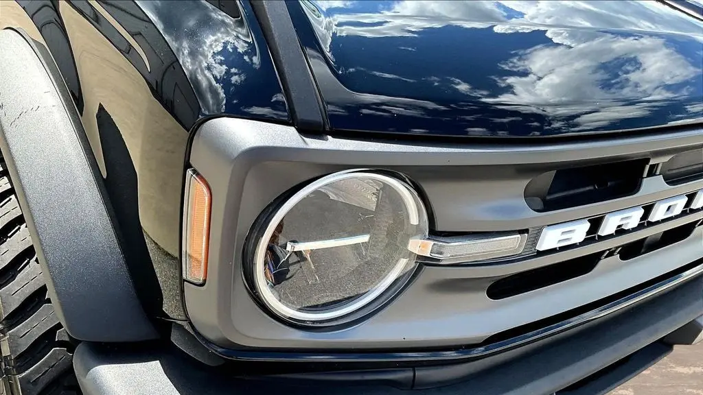 2021 Ford Bronco Base