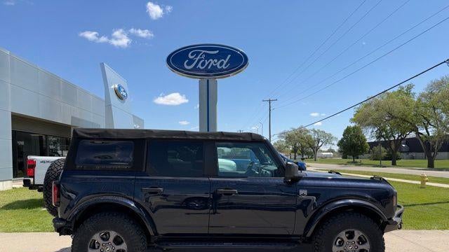2021 Ford Bronco Base