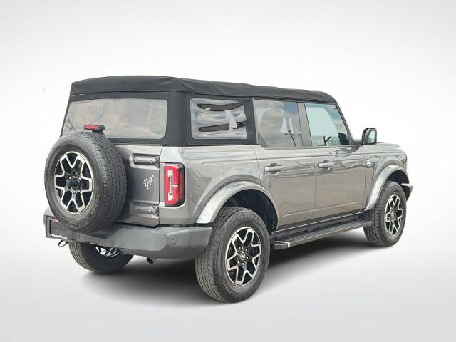2022 Ford Bronco - $33,275