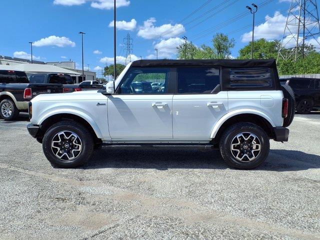 2022 Ford Bronco - $36,995