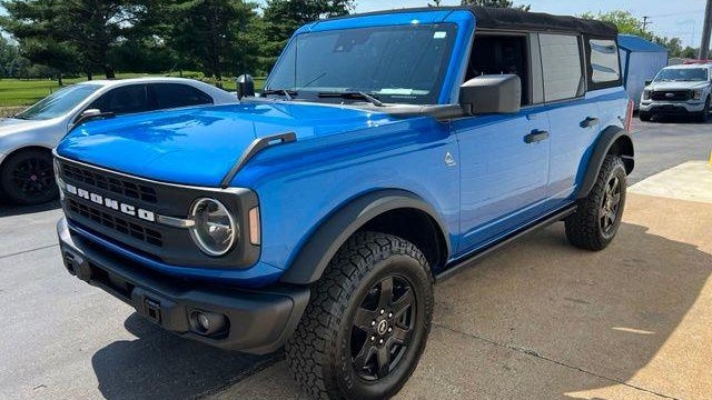 2022 Ford Bronco Base