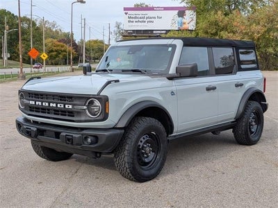2023 Ford Bronco 4X4 Black Diamond 4DR SUV