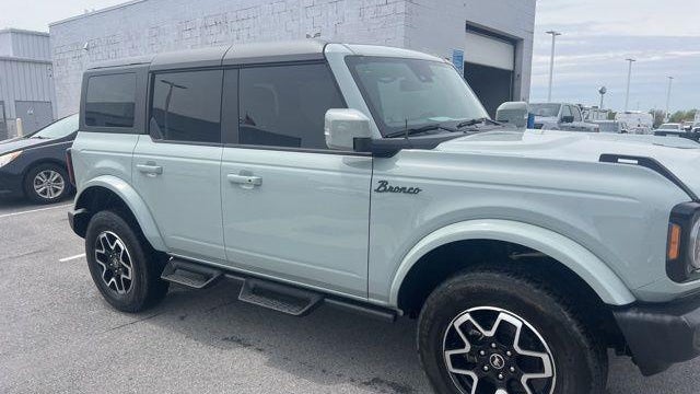 2023 Ford Bronco Outer Banks