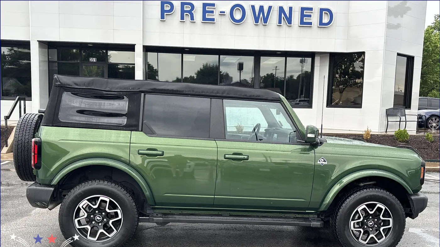 2023 Ford Bronco Outer Banks
