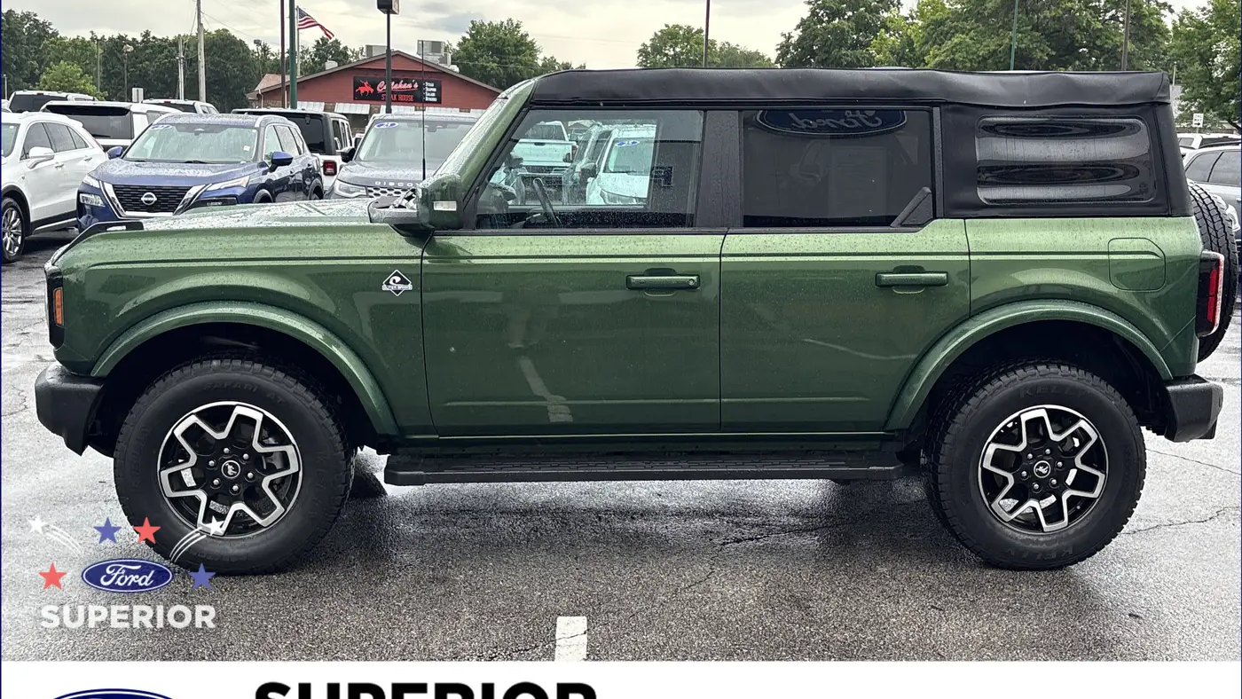 2023 Ford Bronco Outer Banks