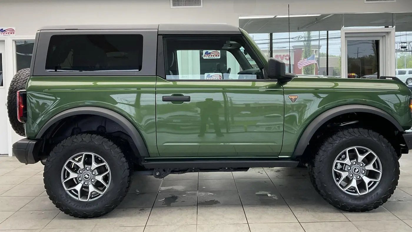 2022 Ford Bronco Base Advanced