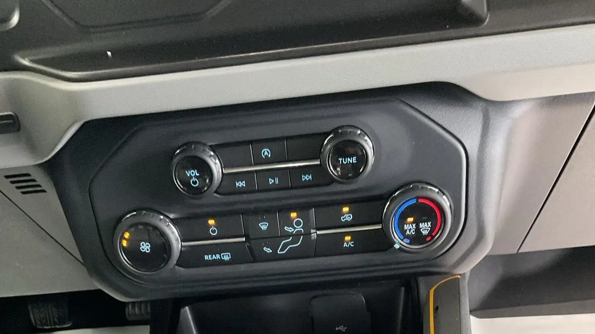 2022 Ford Bronco Base Advanced