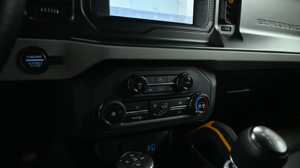 2022 Ford Bronco Outer Banks Advanced