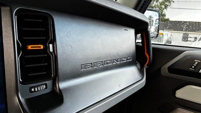2023 Ford Bronco Base Advanced