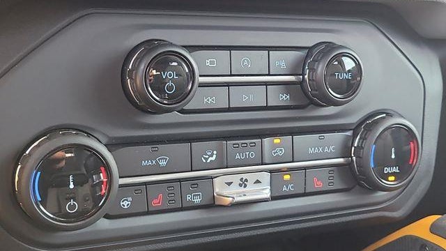 2022 Ford Bronco Base Advanced