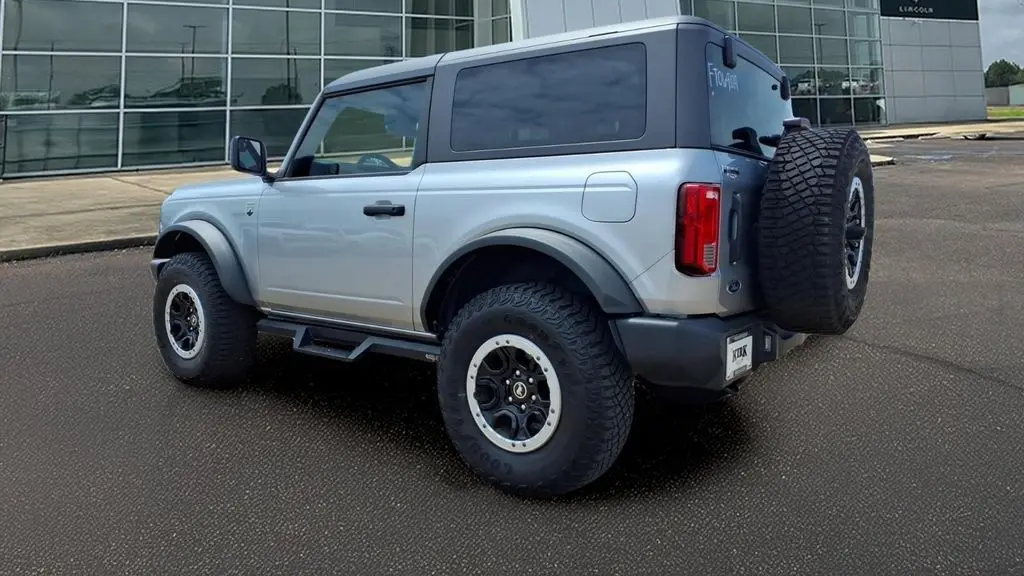 2023 Ford Bronco Base Advanced