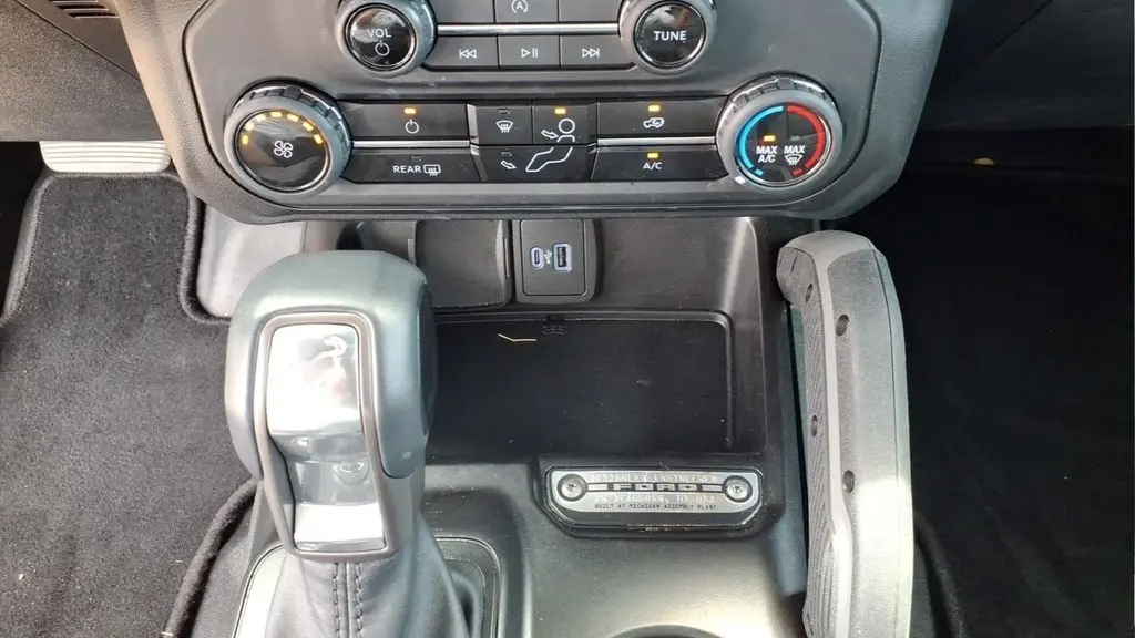 2023 Ford Bronco Base Advanced