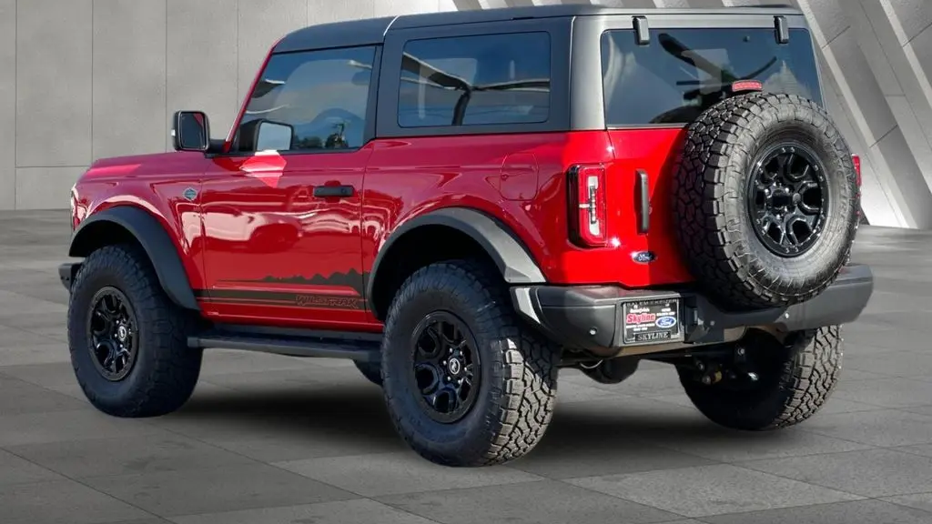 2022 Ford Bronco Base Advanced