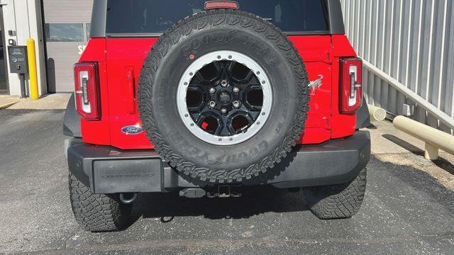 2023 Ford Bronco Base Advanced