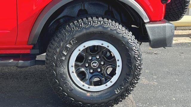 2023 Ford Bronco Base Advanced