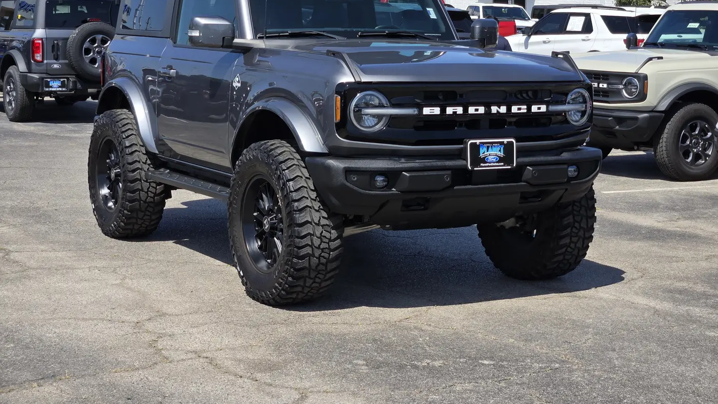 2022 Ford Bronco Badlands Advanced