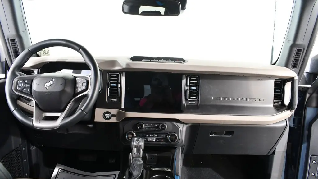 2023 Ford Bronco Badlands Advanced