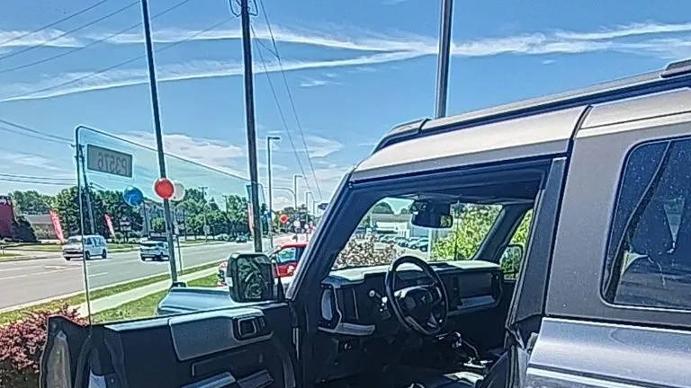 2023 Ford Bronco Base Advanced