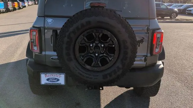 2023 Ford Bronco Base Advanced