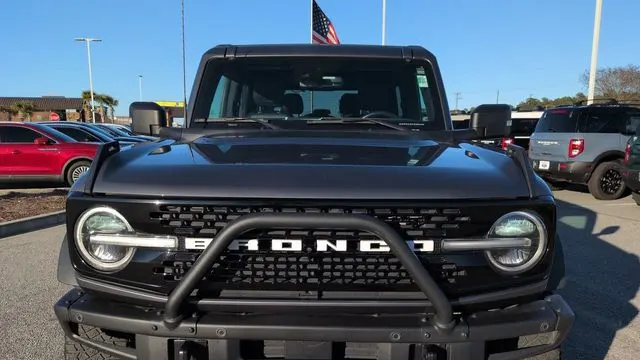 2023 Ford Bronco Base Advanced