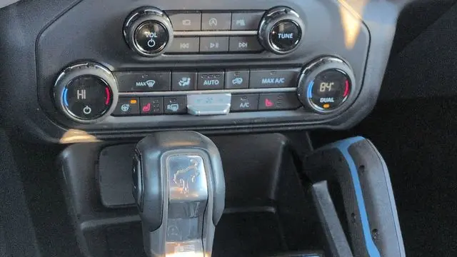 2023 Ford Bronco Base Advanced