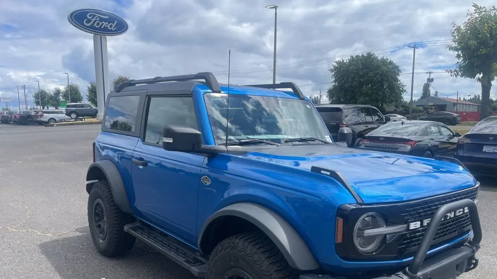 2023 Ford Bronco Base Advanced