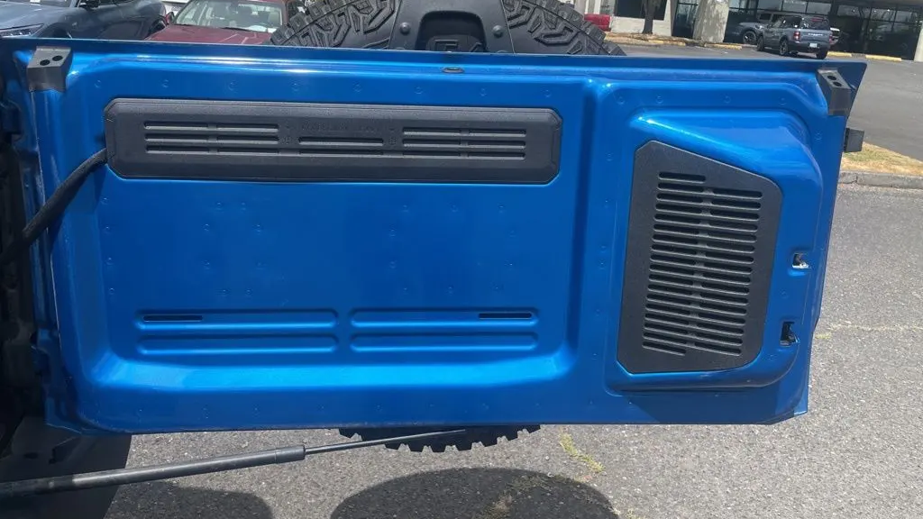 2023 Ford Bronco Base Advanced