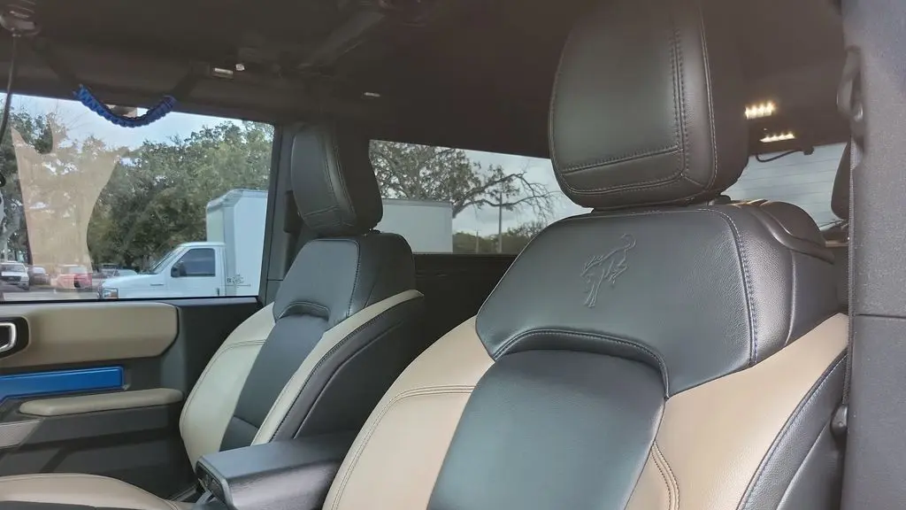 2022 Ford Bronco Base Advanced