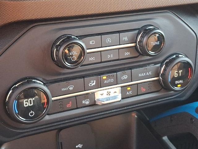 2023 Ford Bronco - $39,990