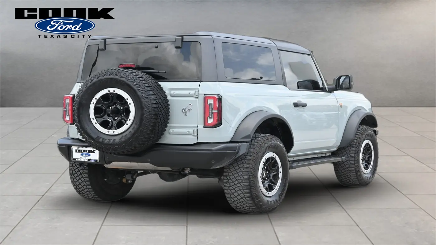 2023 Ford Bronco Base Advanced
