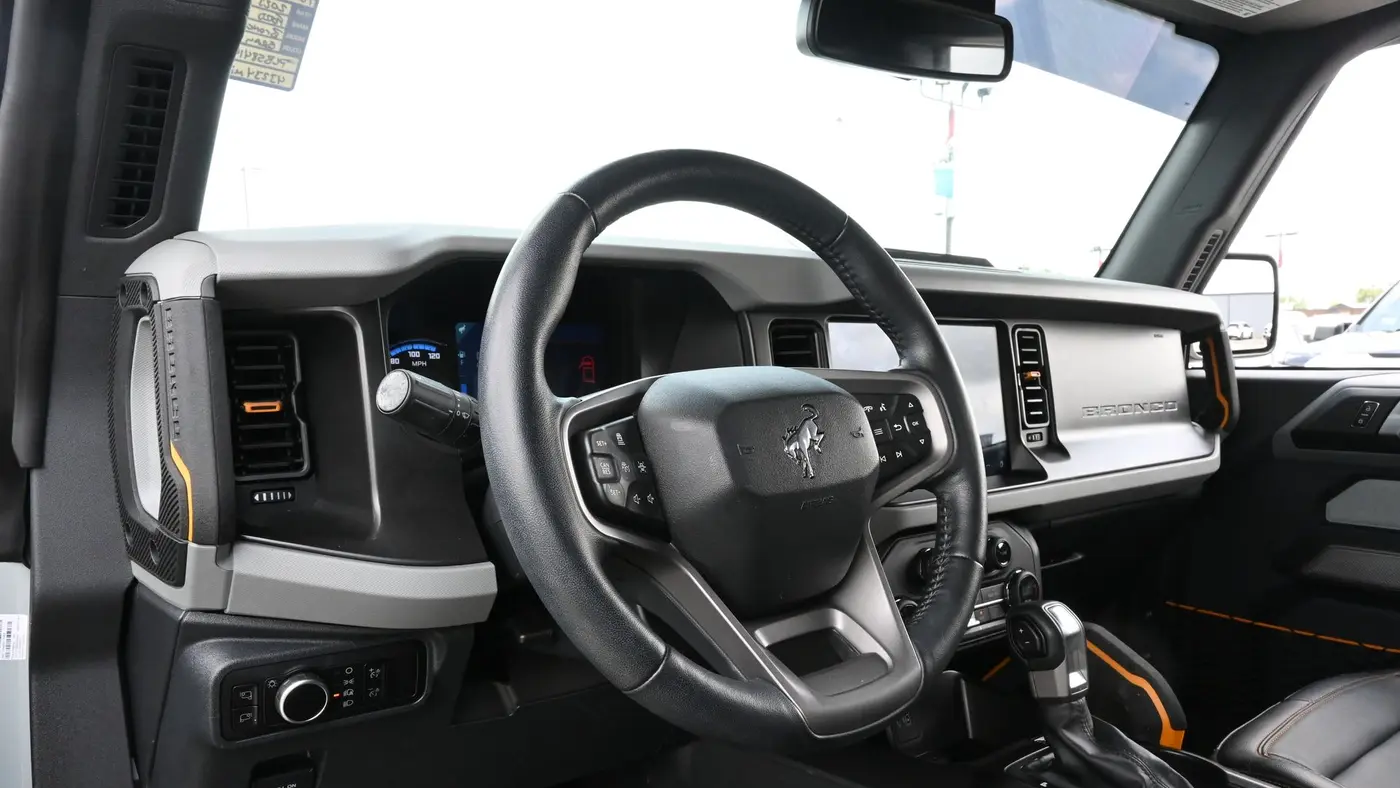 2023 Ford Bronco Base Advanced