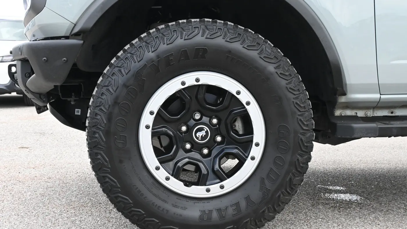 2023 Ford Bronco Base Advanced
