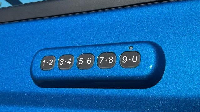 2023 Ford Bronco Base Advanced