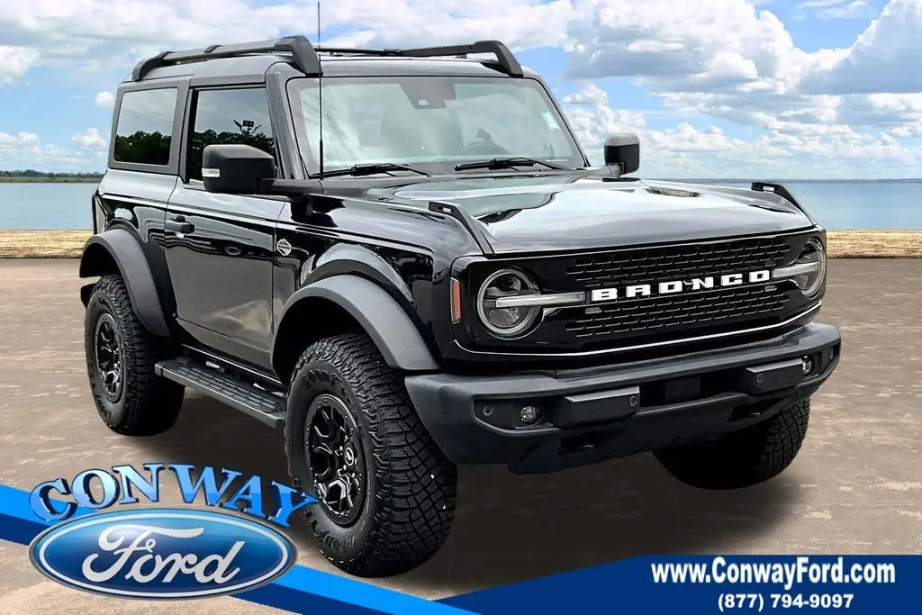 2022 Ford Bronco - $43,824
