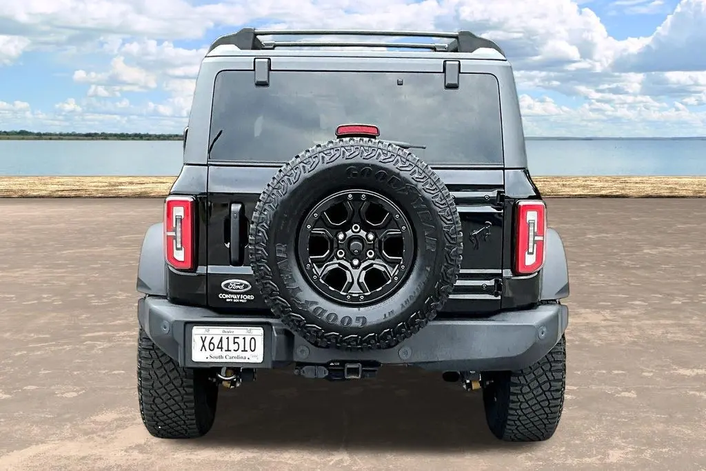 2022 Ford Bronco - $43,824