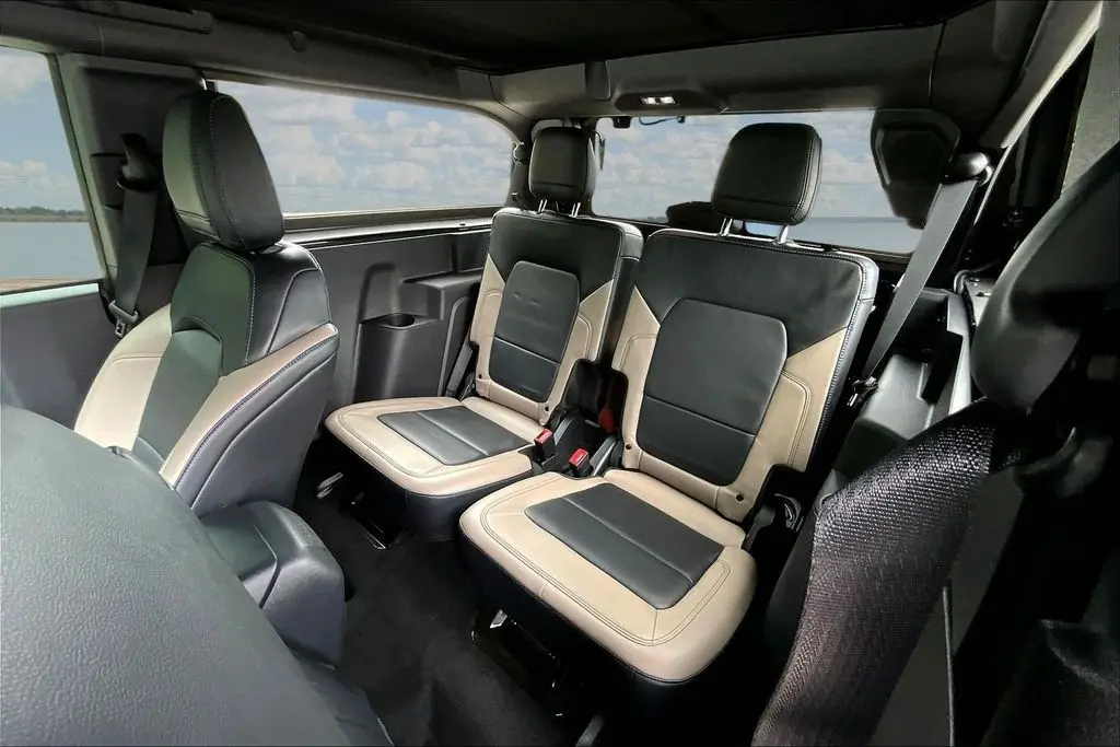 2022 Ford Bronco - $43,824
