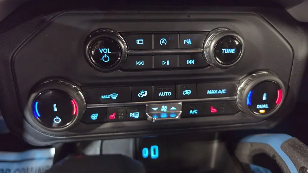 2022 Ford Bronco Base Advanced
