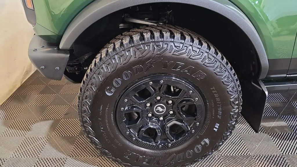 2022 Ford Bronco Base Advanced