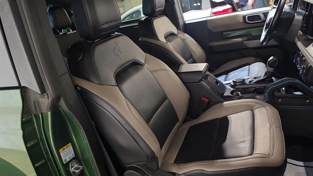 2022 Ford Bronco Base Advanced