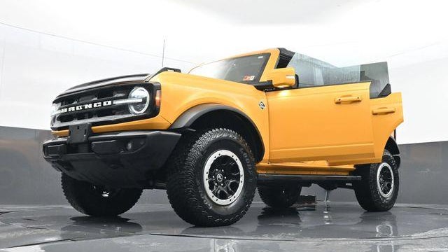 2022 Ford Bronco Badlands Advanced