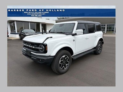 Photo of a 2023 Ford Bronco 4X4 Badlands Advanced 4DR SUV for sale