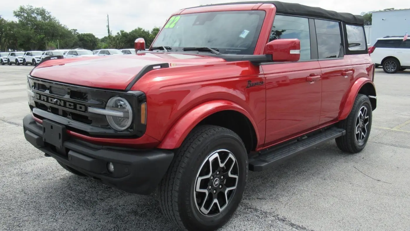 2022 Ford Bronco Base Advanced