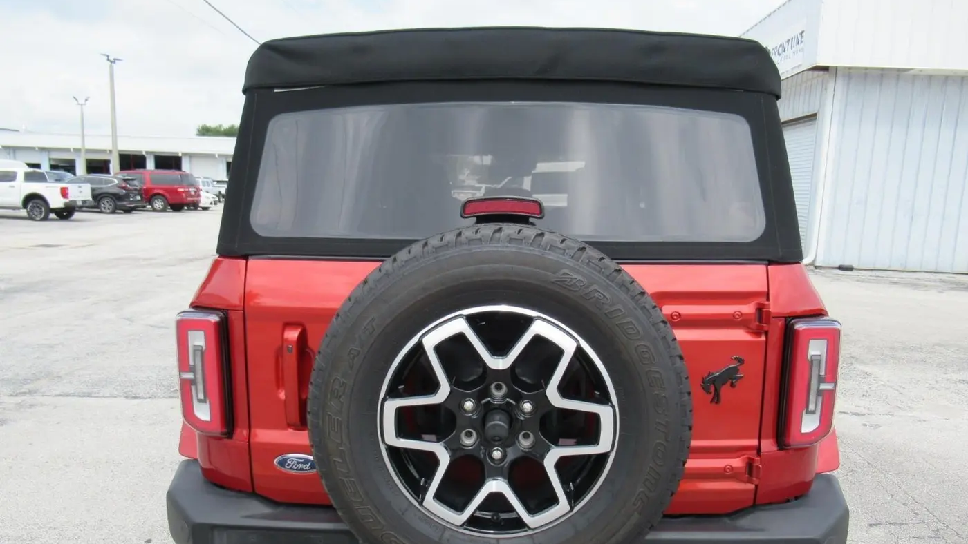 2022 Ford Bronco Base Advanced
