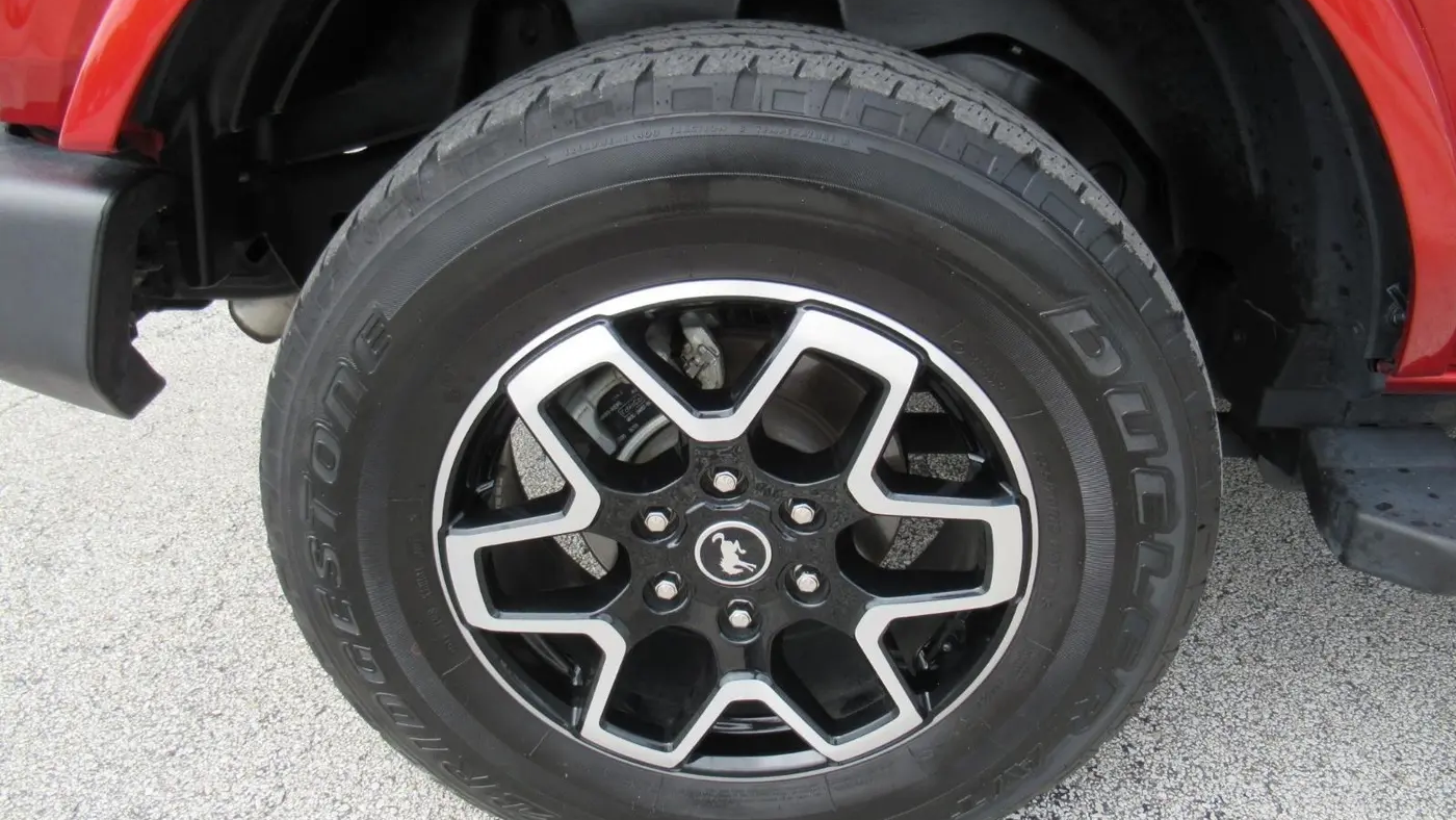 2022 Ford Bronco Base Advanced