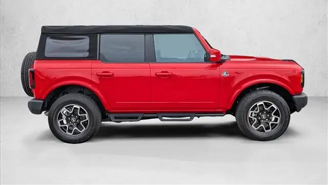 2023 Ford Bronco Outer Banks Advanced