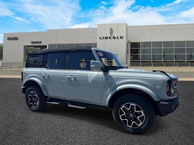 Photo of a 2023 Ford Bronco 4X4 Badlands Advanced 4DR SUV for sale