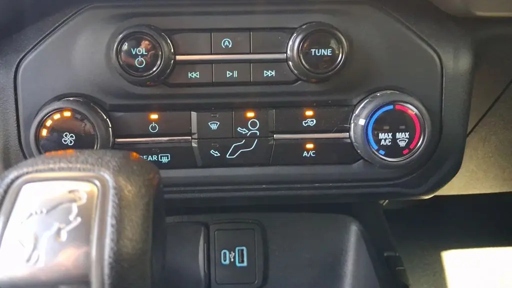 2023 Ford Bronco Badlands Advanced